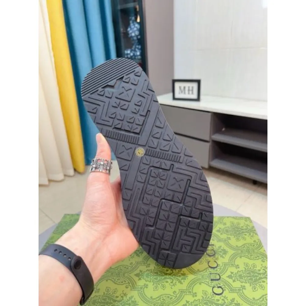 GUCCI グッチ 気軽におしゃれを楽しめる 2026 メンズ用 スニーカー 商品画像 8