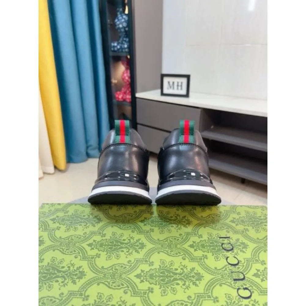 GUCCI グッチ 気軽におしゃれを楽しめる 2026 メンズ用 スニーカー 商品画像 9