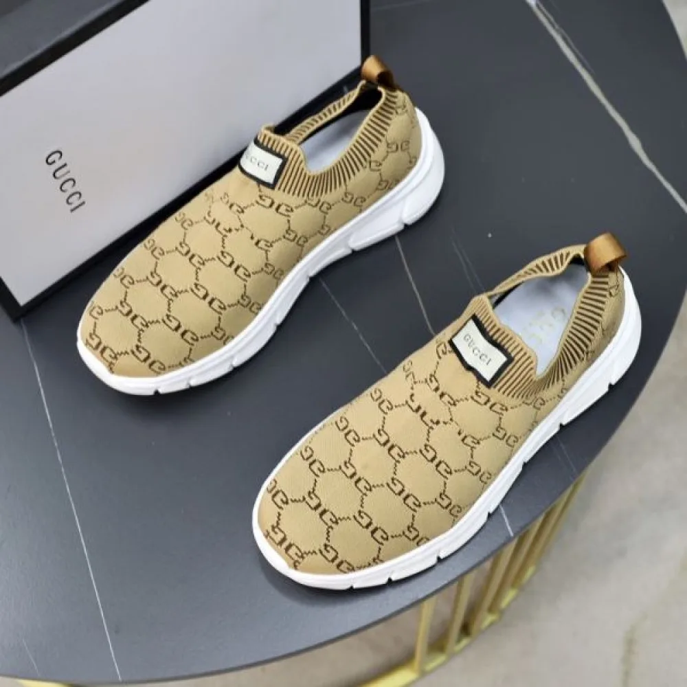 GUCCI グッチ カジュアルな雰囲気があり 2026 メンズ用 スニーカー 商品画像 4