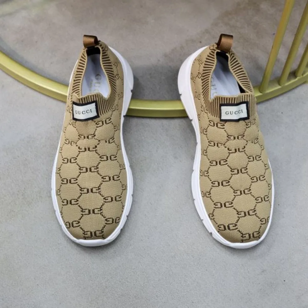 GUCCI グッチ カジュアルな雰囲気があり 2026 メンズ用 スニーカー 商品画像 5
