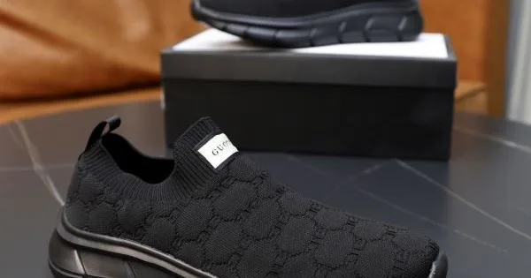 GUCCI グッチ カジュアルな雰囲気があり 2026 メンズ用 スニーカー 商品画像 11