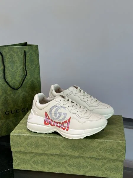 GUCCI グッチ 大人買いする方も多い 2026 メンズ用 スニーカー 商品画像 10