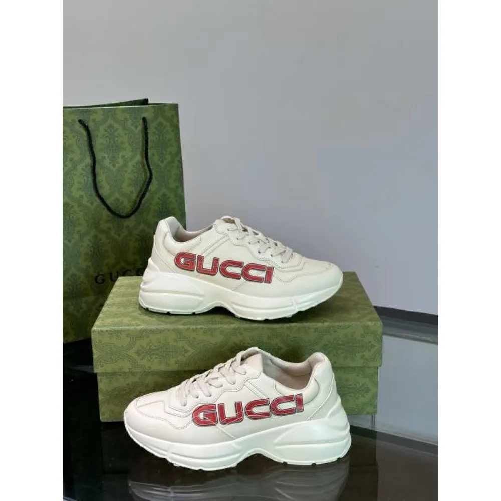 GUCCI グッチ お目立ち度の高い新品 2026 メンズ用 スニーカー 商品画像 5