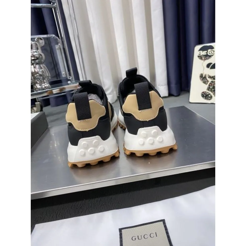 2024FW メンズ用 スニーカー GUCCI グッチ リラックスした雰囲気に 商品画像 9