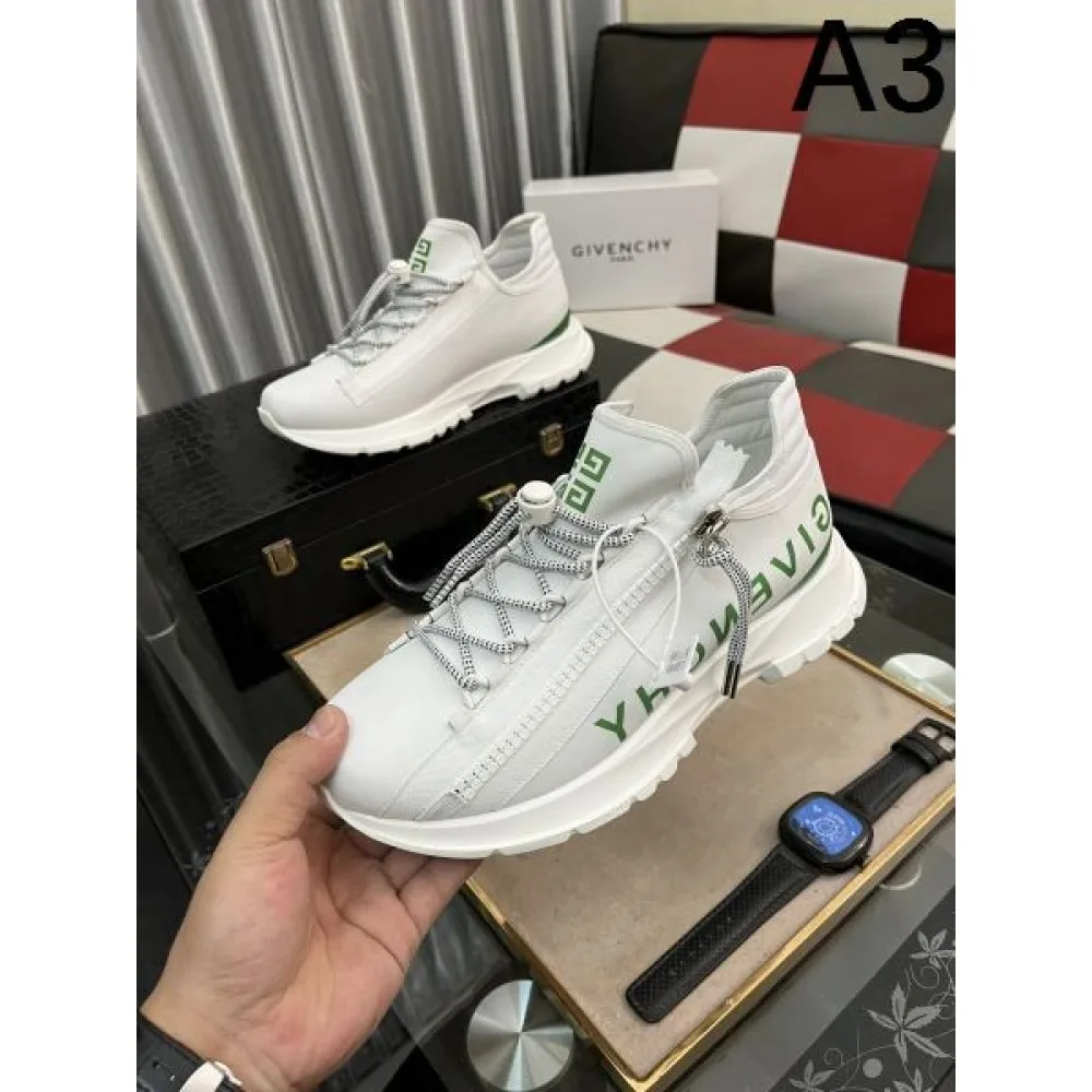 GIVENCHY ジバンシィ 最旬トレンド間違いなし 2026 メンズ用 スニーカー 商品画像 3