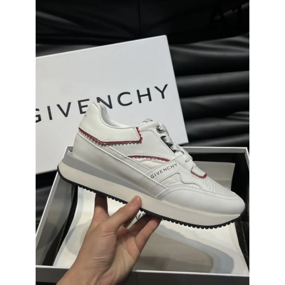 GIVENCHY ジバンシィ 夏の最旬スタイルを楽しい 2026 メンズ用 スニーカー 商品画像 1
