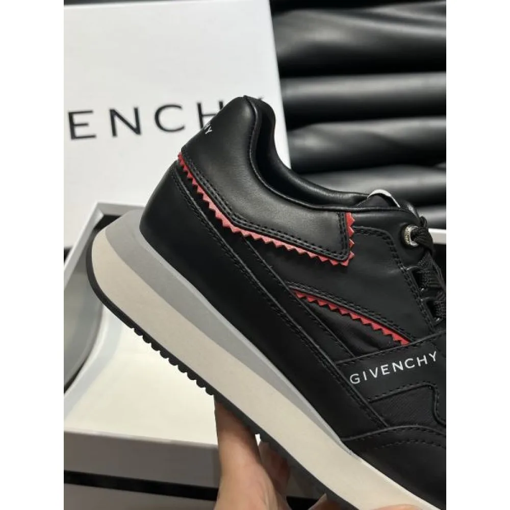 GIVENCHY ジバンシィ 夏の最旬スタイルを楽しい 2026 メンズ用 スニーカー 商品画像 9