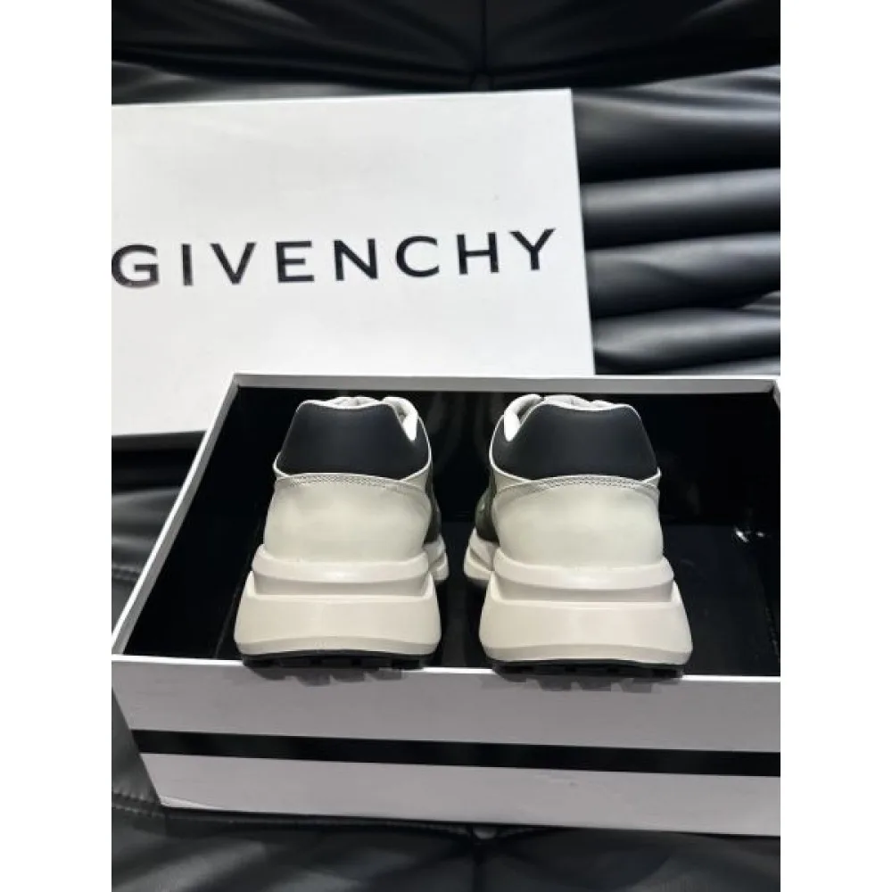 GIVENCHY ジバンシィ 特に話題なの上品 即完売 2026 メンズ用 スニーカー 商品画像 8