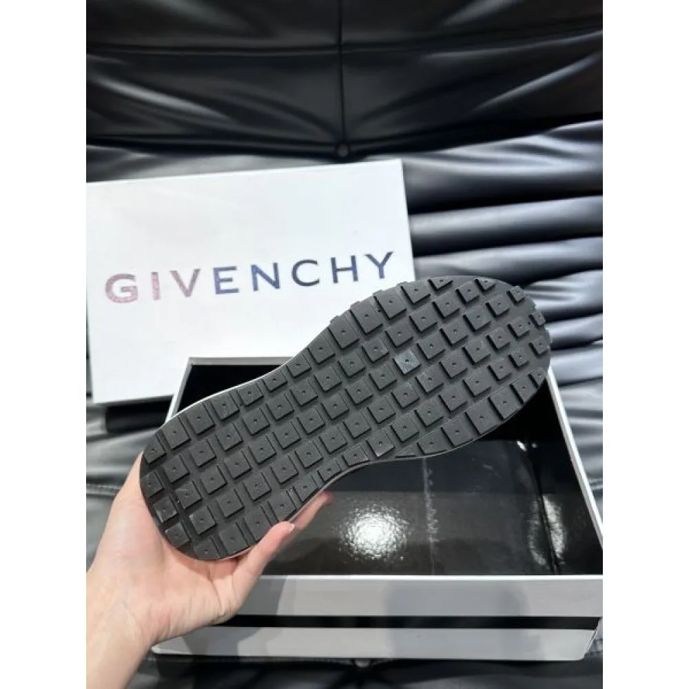 GIVENCHY ジバンシィ 特に話題なの上品 即完売 2026 メンズ用 スニーカー 商品画像 9