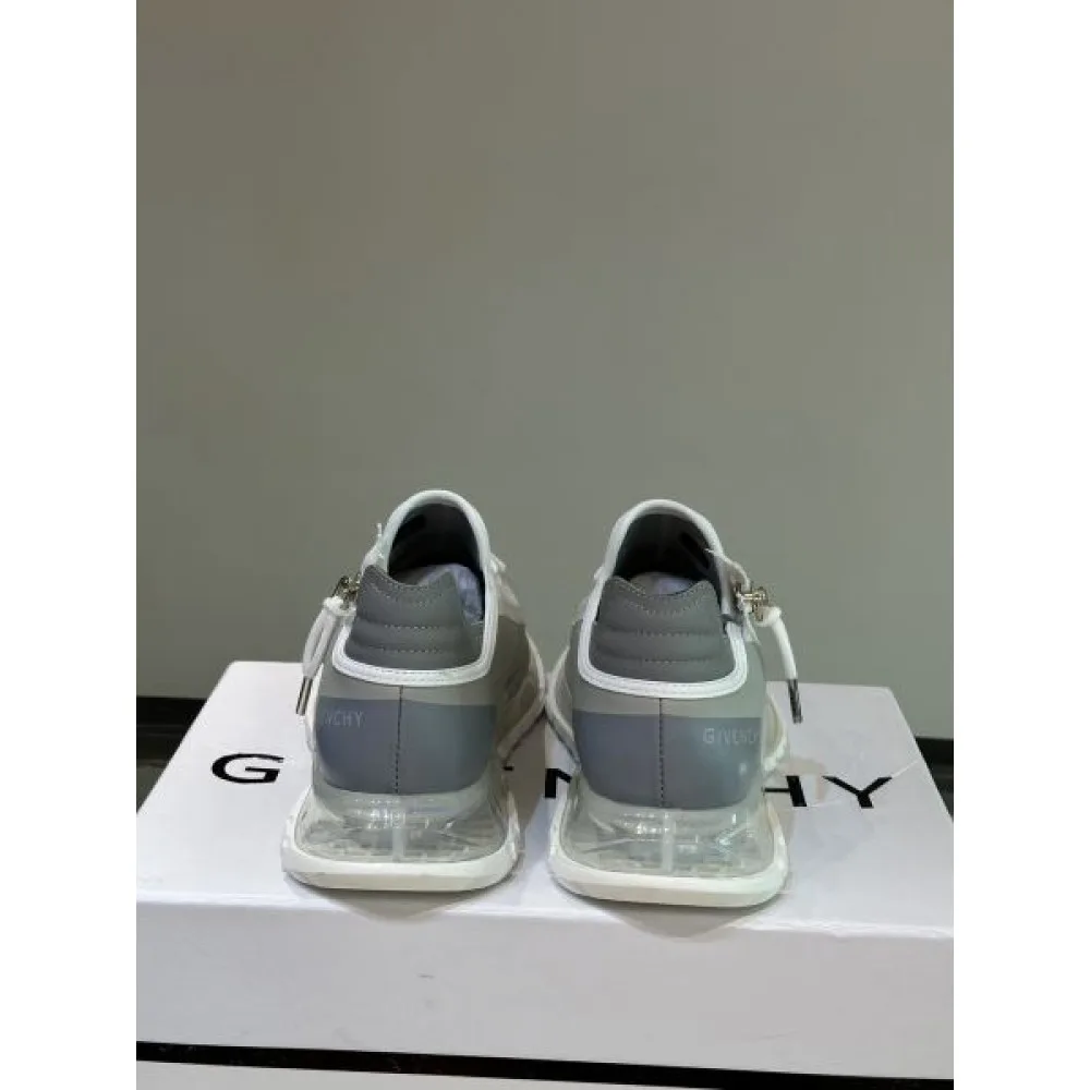 GIVENCHY ジバンシィ 着心地のいいサイズ感 2026 メンズ用 スニーカー 商品画像 6