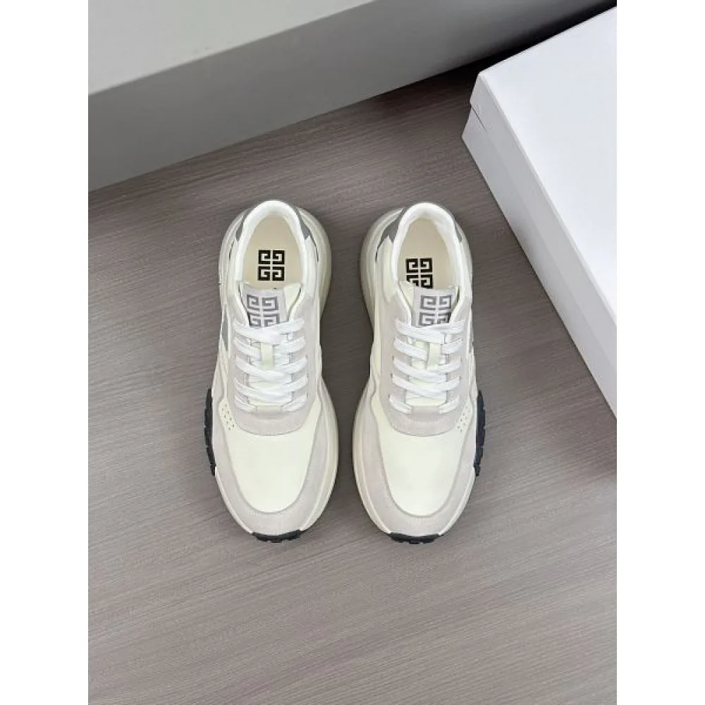 2024FW メンズ用 スニーカー GIVENCHY ジバンシィ きちんと感がある 商品画像 4
