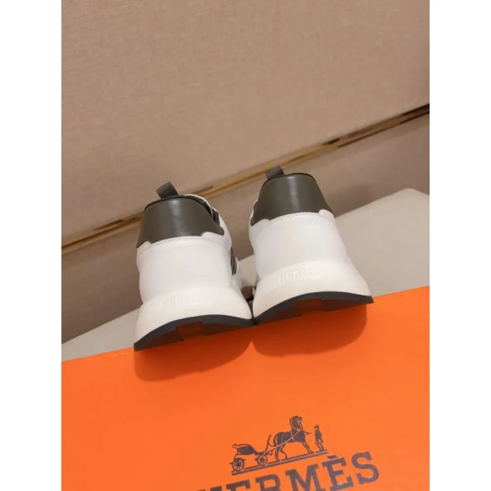HERMES エルメス 夏の定番スタイルをアップ 2026 メンズ用 スニーカー 商品画像 8