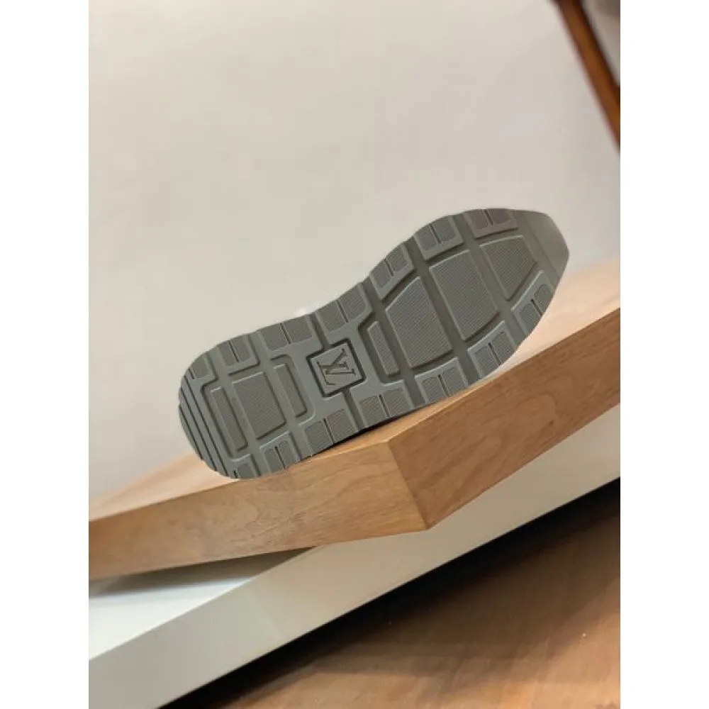 LOUIS VUITTON ルイヴィトン 圧倒的な支持率 2026 メンズ用 スニーカー 商品画像 9