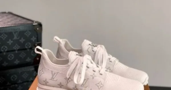 LOUIS VUITTON ルイヴィトン SALEお得にGET 2026 メンズ用 スニーカー 商品画像 12