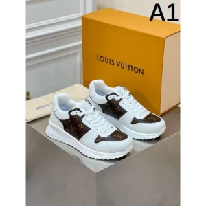LOUIS VUITTON ルイヴィトン 海外先行発売! 2026 メンズ用 スニーカー 商品画像 1