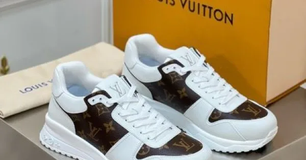 LOUIS VUITTON ルイヴィトン 海外先行発売! 2026 メンズ用 スニーカー 商品画像 11