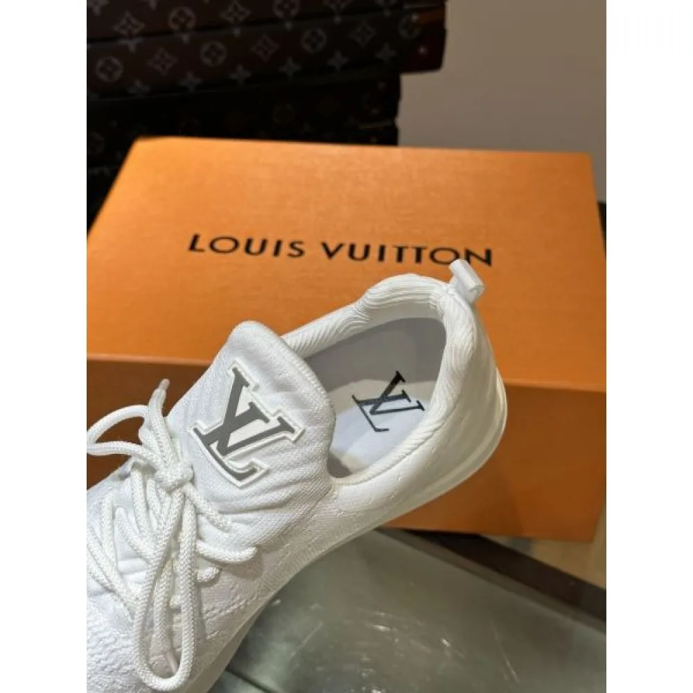 LOUIS VUITTON ルイヴィトン 最低価格保証 2026 メンズ用 スニーカー 商品画像 8
