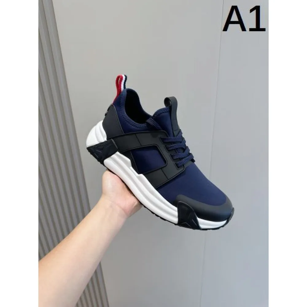 MONCLER モンクレール 新作限定大人でエレ 2026 メンズ用 スニーカー 商品画像 1