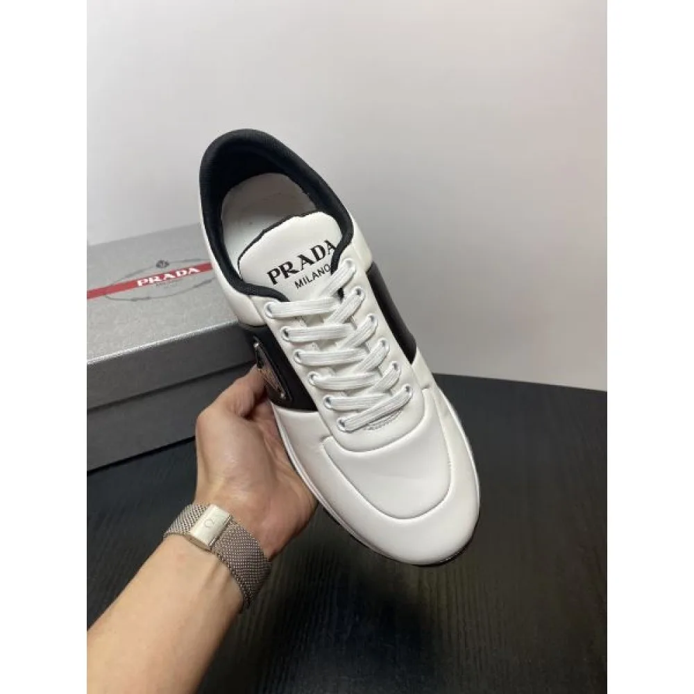 PRADA プラダ 今シーズン新作!大人もOK! 2026 メンズ用 スニーカー 商品画像 5