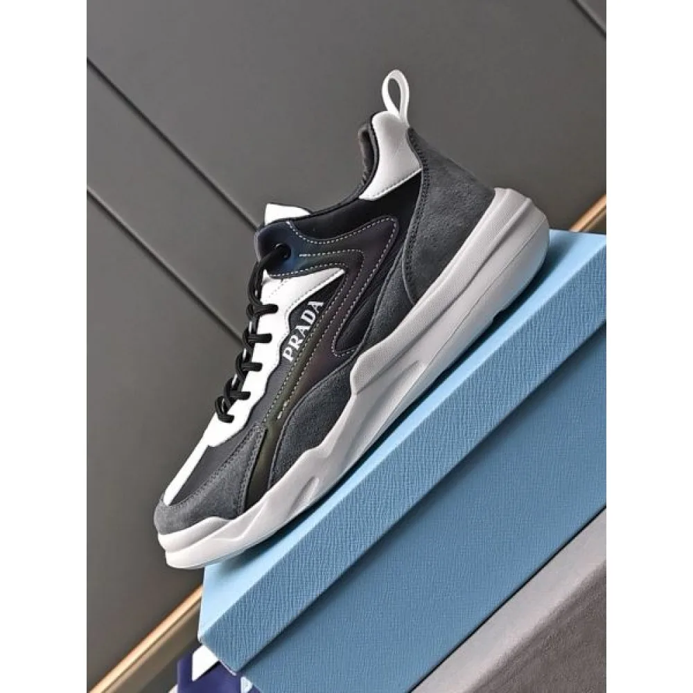 PRADA プラダ 品の良い優秀さコレクション 2026 メンズ用 スニーカー 商品画像 5