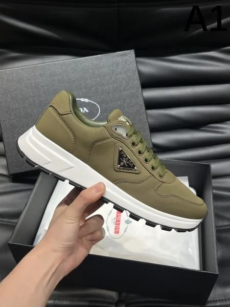 PRADA プラダ スタイルアップ見えなシンプル 2026 メンズ用 スニーカー 商品画像 10
