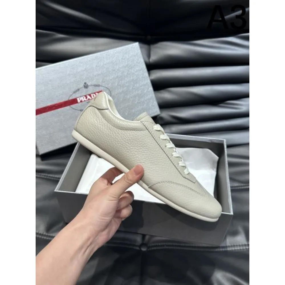 PRADA プラダ 人気ファッション雑誌でも掲載 2026 メンズ用 スニーカー 商品画像 3