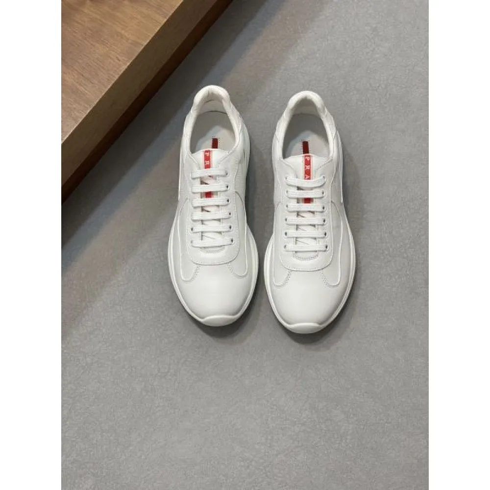 PRADA プラダ 人気アイテムも同時にチェック 2026 メンズ用 スニーカー 商品画像 3