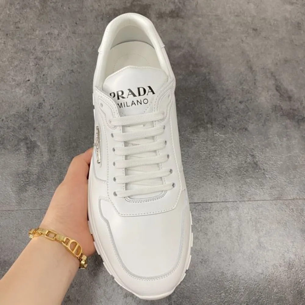 PRADA プラダ 爆発的人気オシャレ度がアップ 2026 メンズ用 スニーカー 商品画像 7