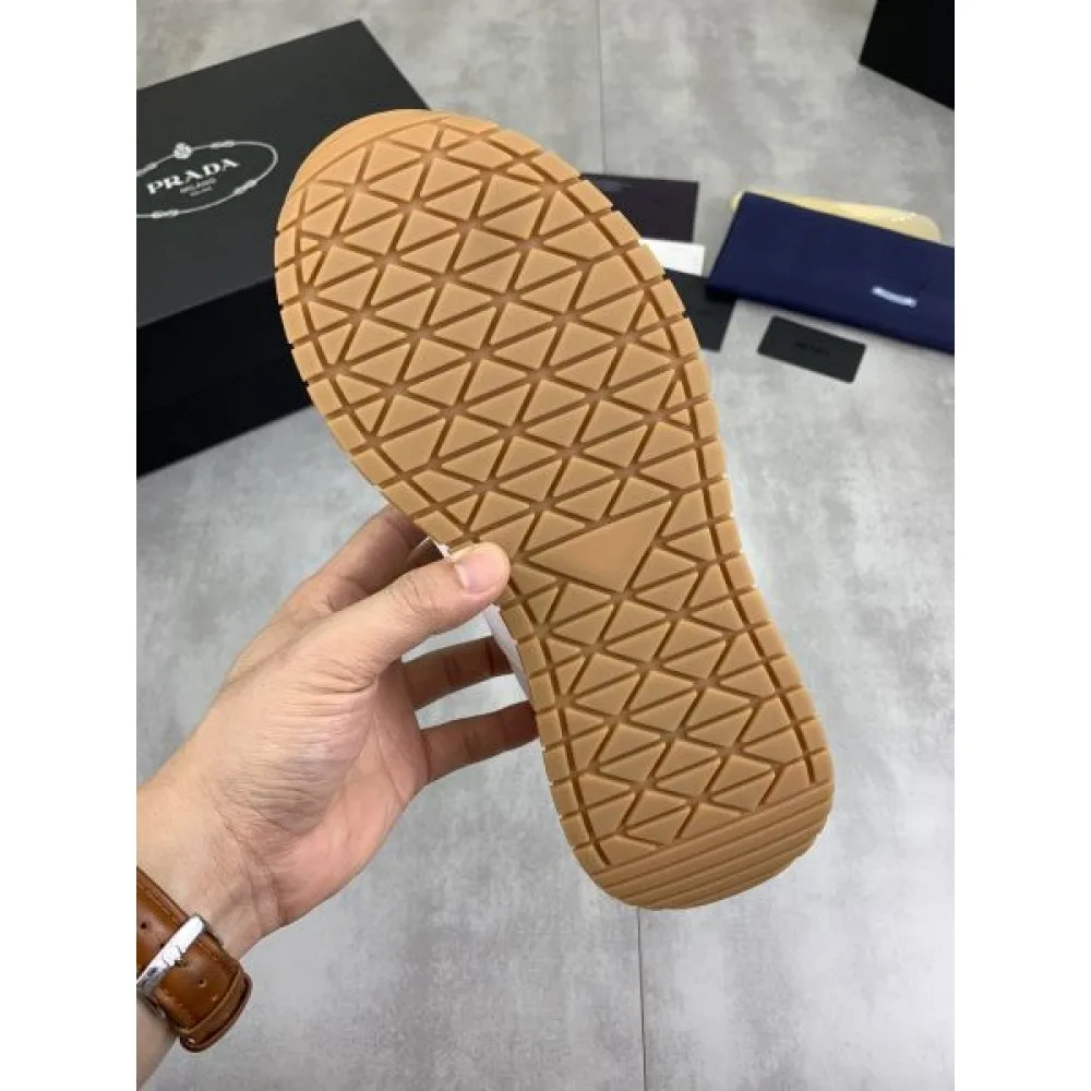 PRADA プラダ 春夏季超人気限定コラボ 2026 メンズ用 スニーカー 商品画像 8