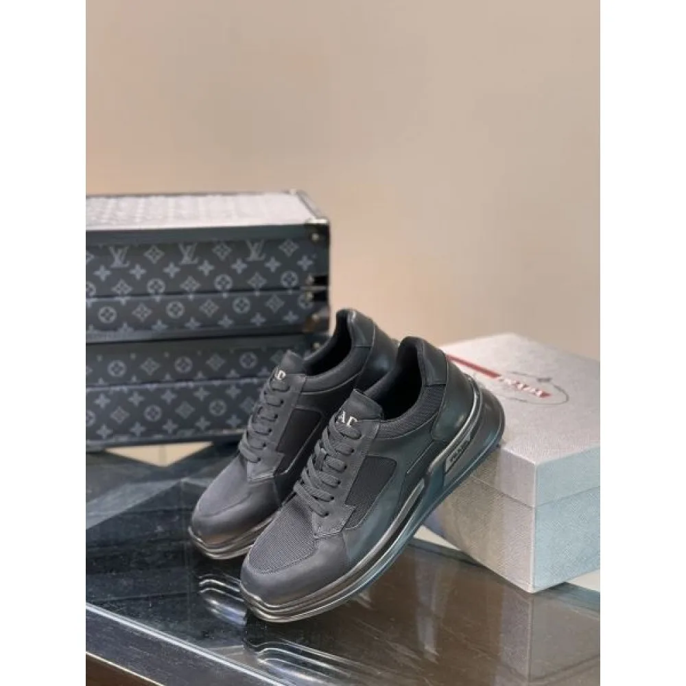 PRADA プラダ 流行の注目ブランド 2026 メンズ用 スニーカー 商品画像 5