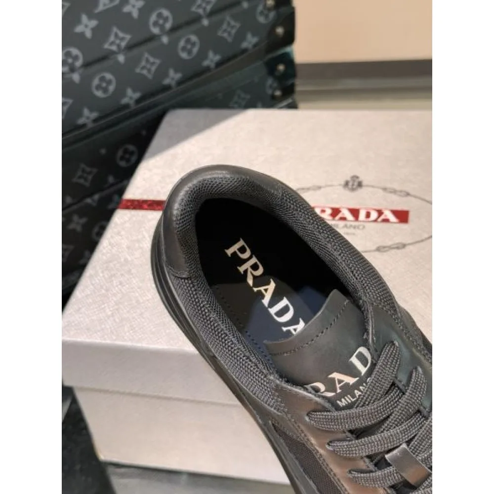 PRADA プラダ 流行の注目ブランド 2026 メンズ用 スニーカー 商品画像 8