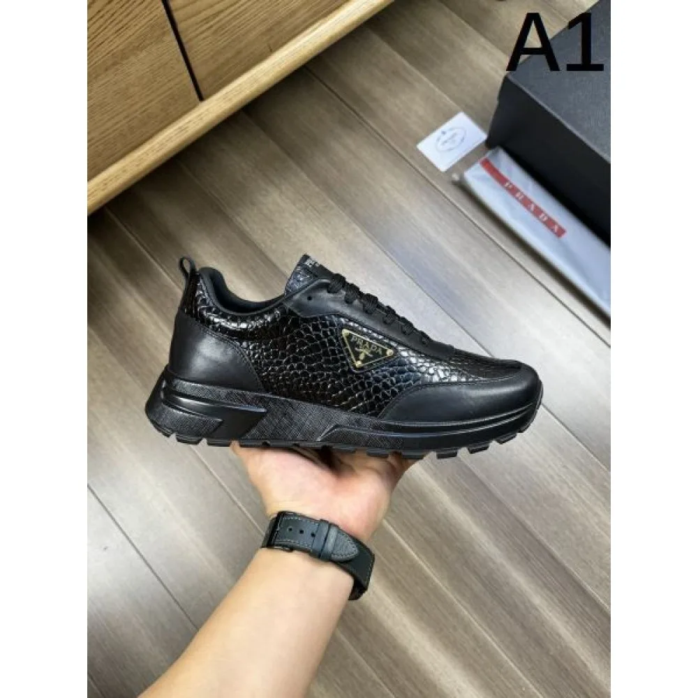 PRADA プラダ 圧倒的人気アイテム 2026 メンズ用 スニーカー 商品画像 1