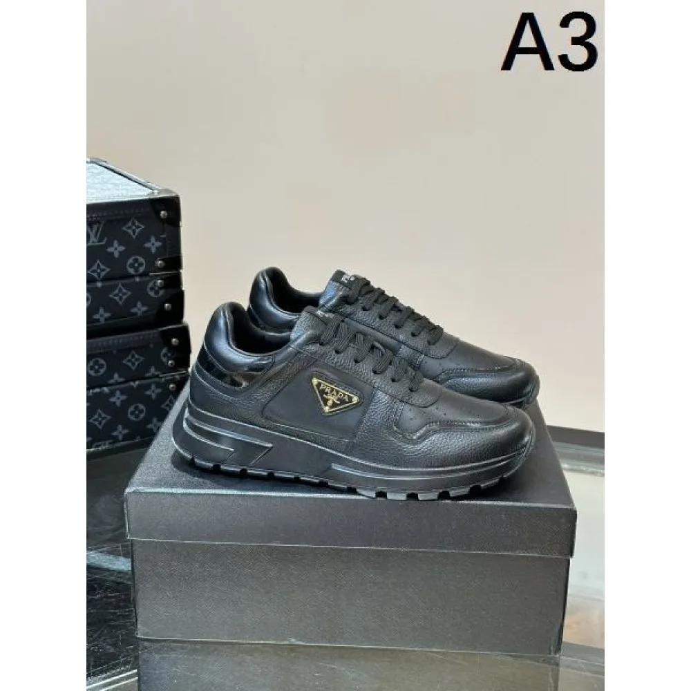 PRADA プラダ 根強い人気定番商品 2026 メンズ用 スニーカー 商品画像 3