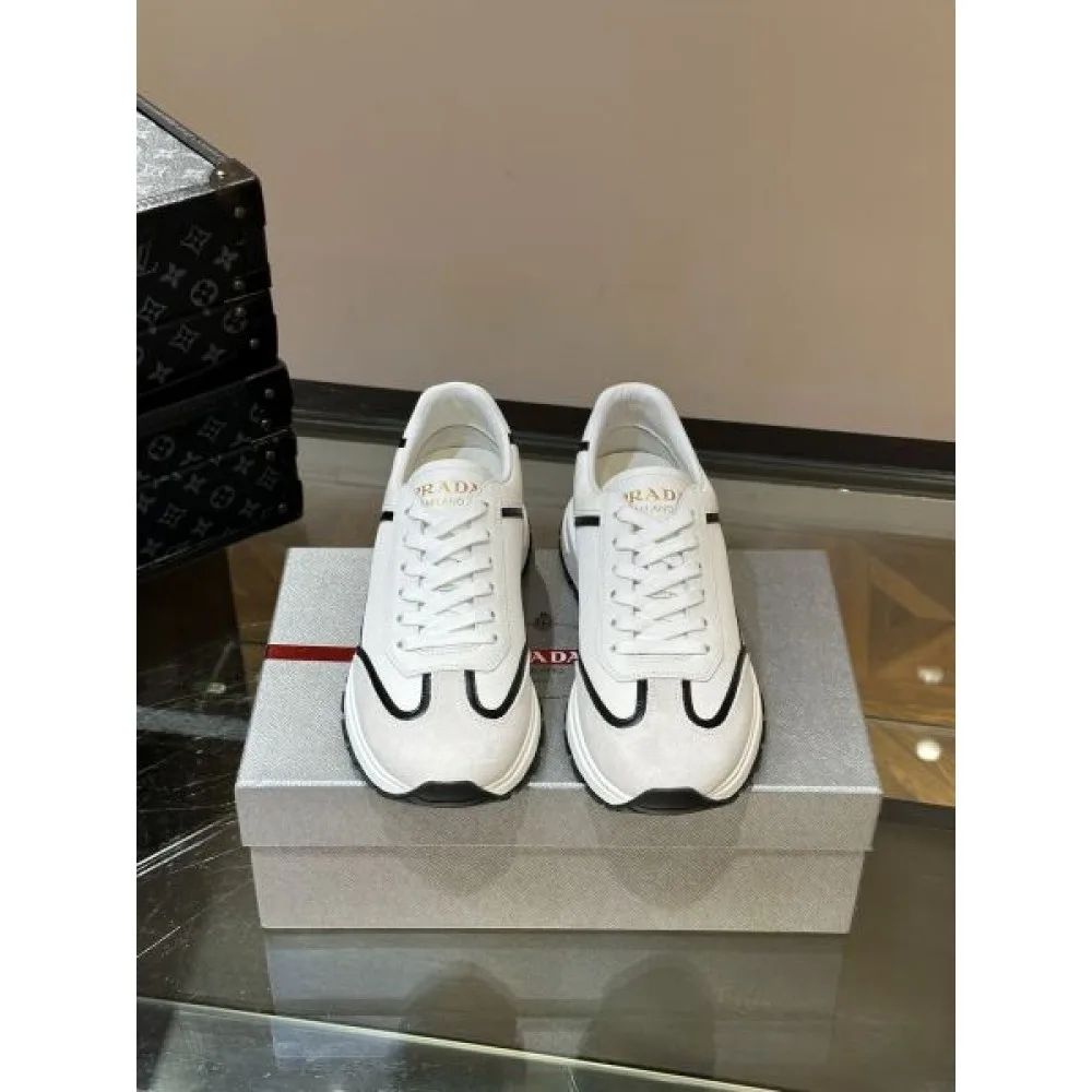 PRADA プラダ 存在感絶大スタイル 2026 メンズ用 スニーカー 商品画像 5
