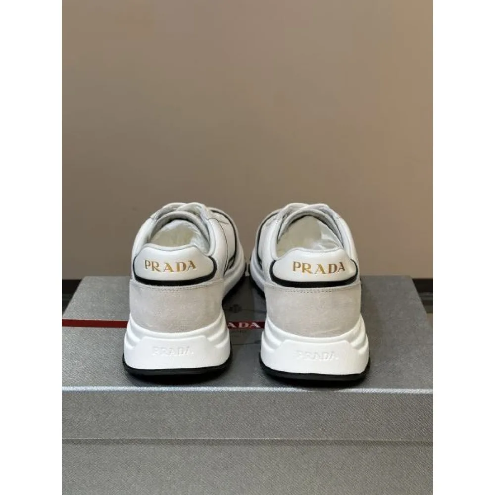 PRADA プラダ 存在感絶大スタイル 2026 メンズ用 スニーカー 商品画像 8