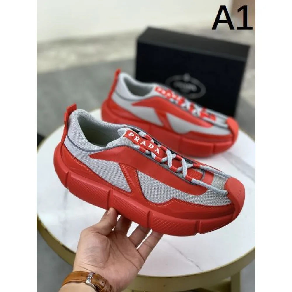 2024FW メンズ用 スニーカー PRADA プラダ 毎シーズン人気が高い 商品画像 1