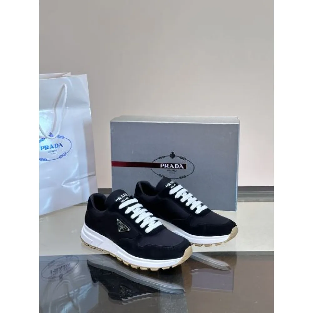 2024FW メンズ用 スニーカー PRADA プラダ 海外の顧客限定先行セール 商品画像 5