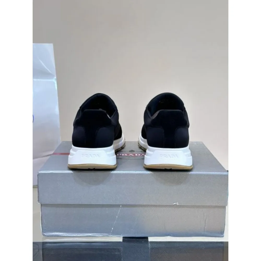 2024FW メンズ用 スニーカー PRADA プラダ 海外の顧客限定先行セール 商品画像 8
