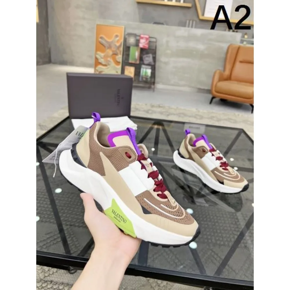 VALENTINO ヴァレンティノ 大注目 2026 メンズ用 スニーカー 商品画像 2