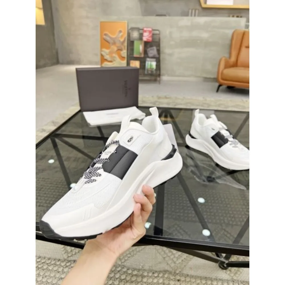 VALENTINO ヴァレンティノ 大注目 2026 メンズ用 スニーカー 商品画像 6