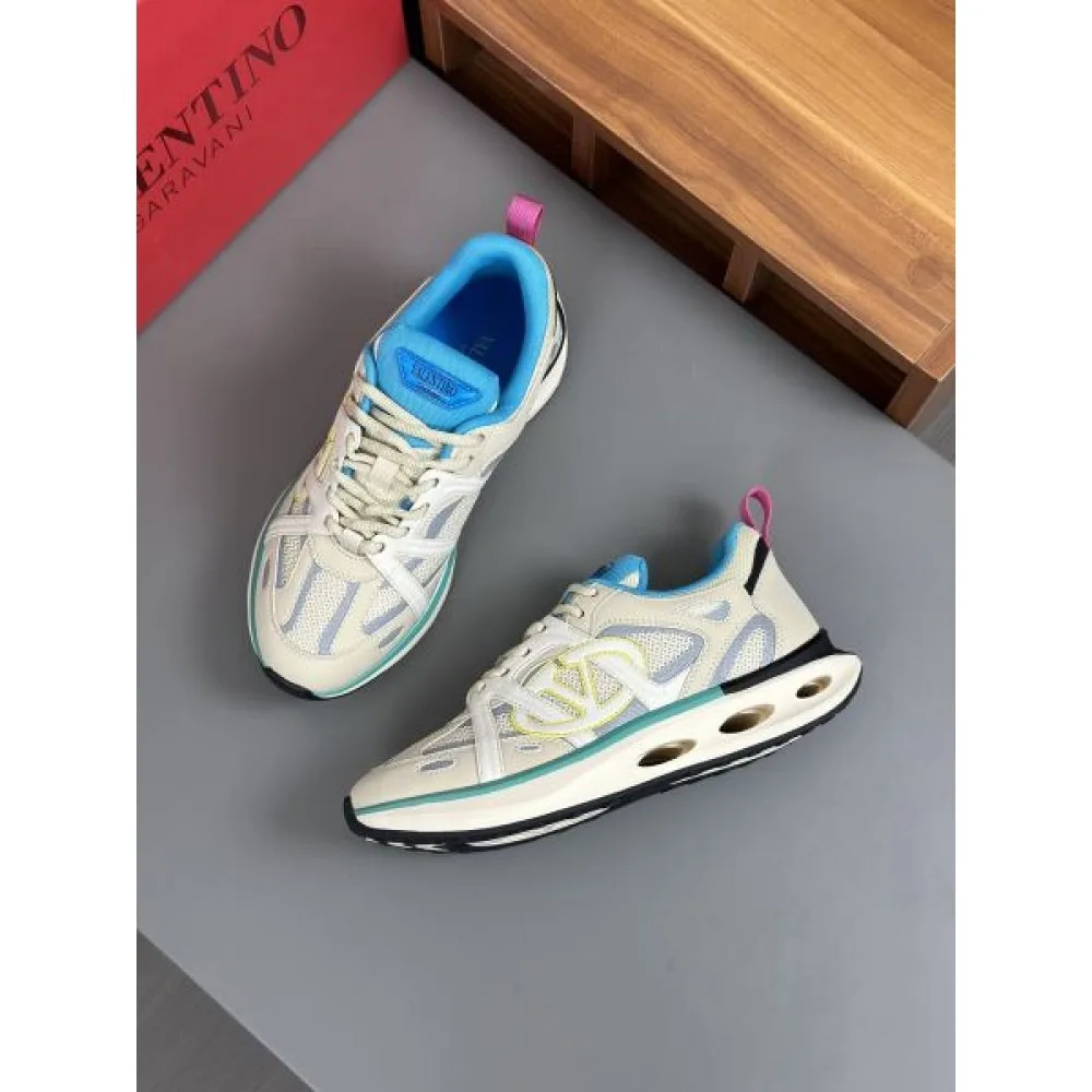 VALENTINO ヴァレンティノ 新作すぐ届く 2026 メンズ用 スニーカー 商品画像 6