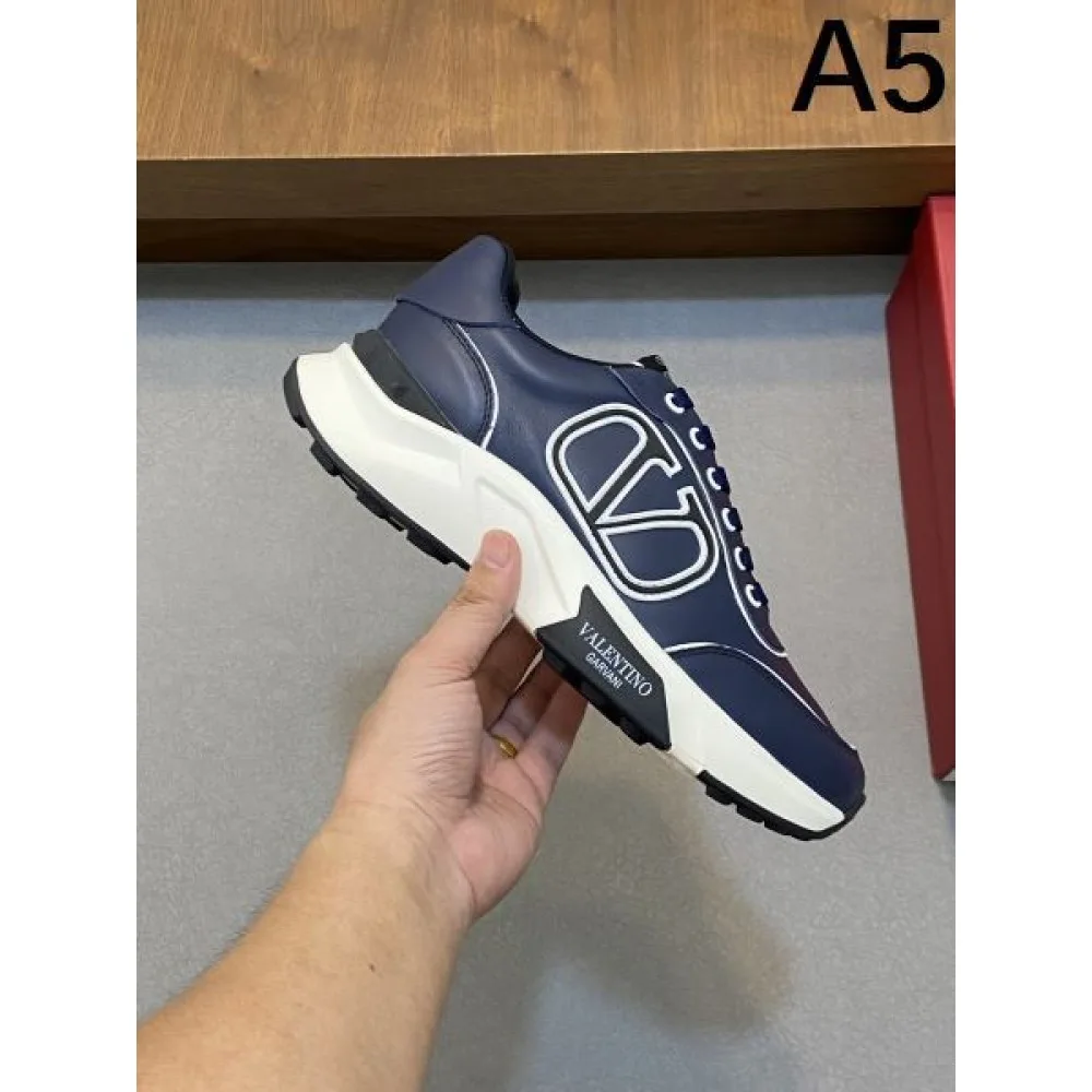 2024FW メンズ用 スニーカー VALENTINO ヴァレンティノ 注目のポイント 商品画像 5