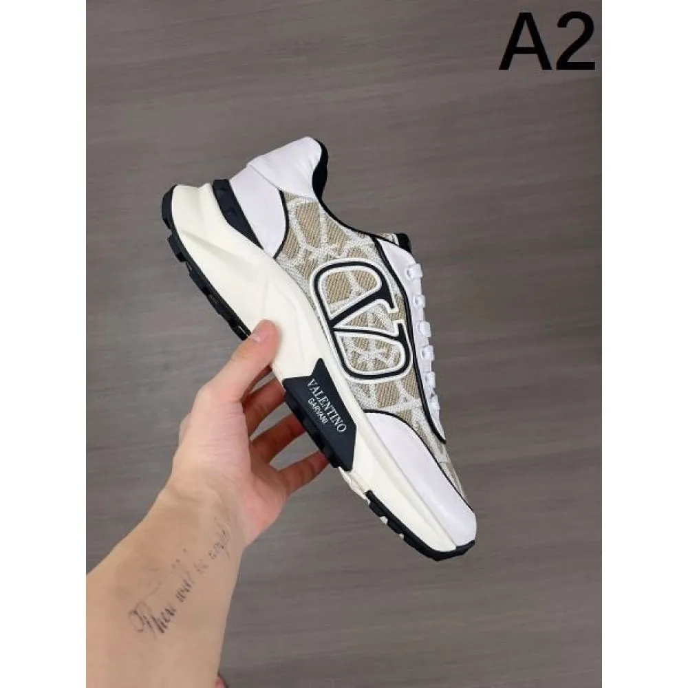 2024FW メンズ用 スニーカー VALENTINO ヴァレンティノ トップトレンド 商品画像 2