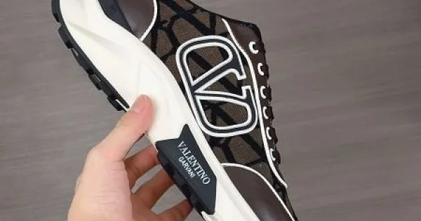2024FW メンズ用 スニーカー VALENTINO ヴァレンティノ トップトレンド 商品画像 12