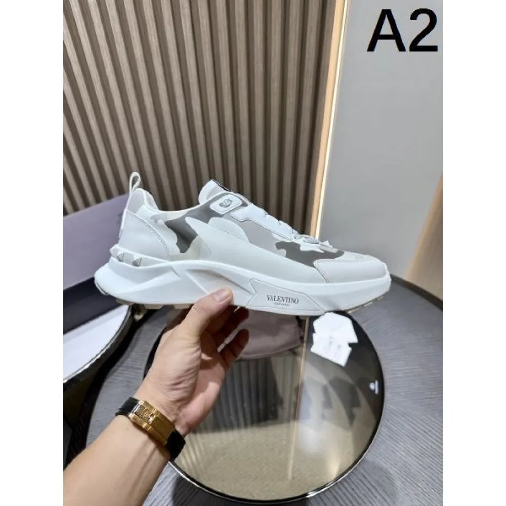 2024FW メンズ用 スニーカー VALENTINO ヴァレンティノ 自分へのご褒美 商品画像 2