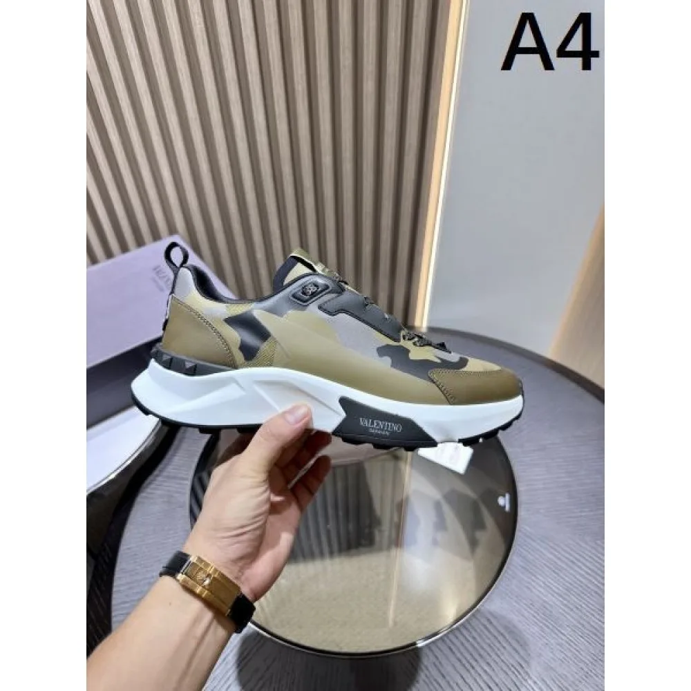 2024FW メンズ用 スニーカー VALENTINO ヴァレンティノ 自分へのご褒美 商品画像 4