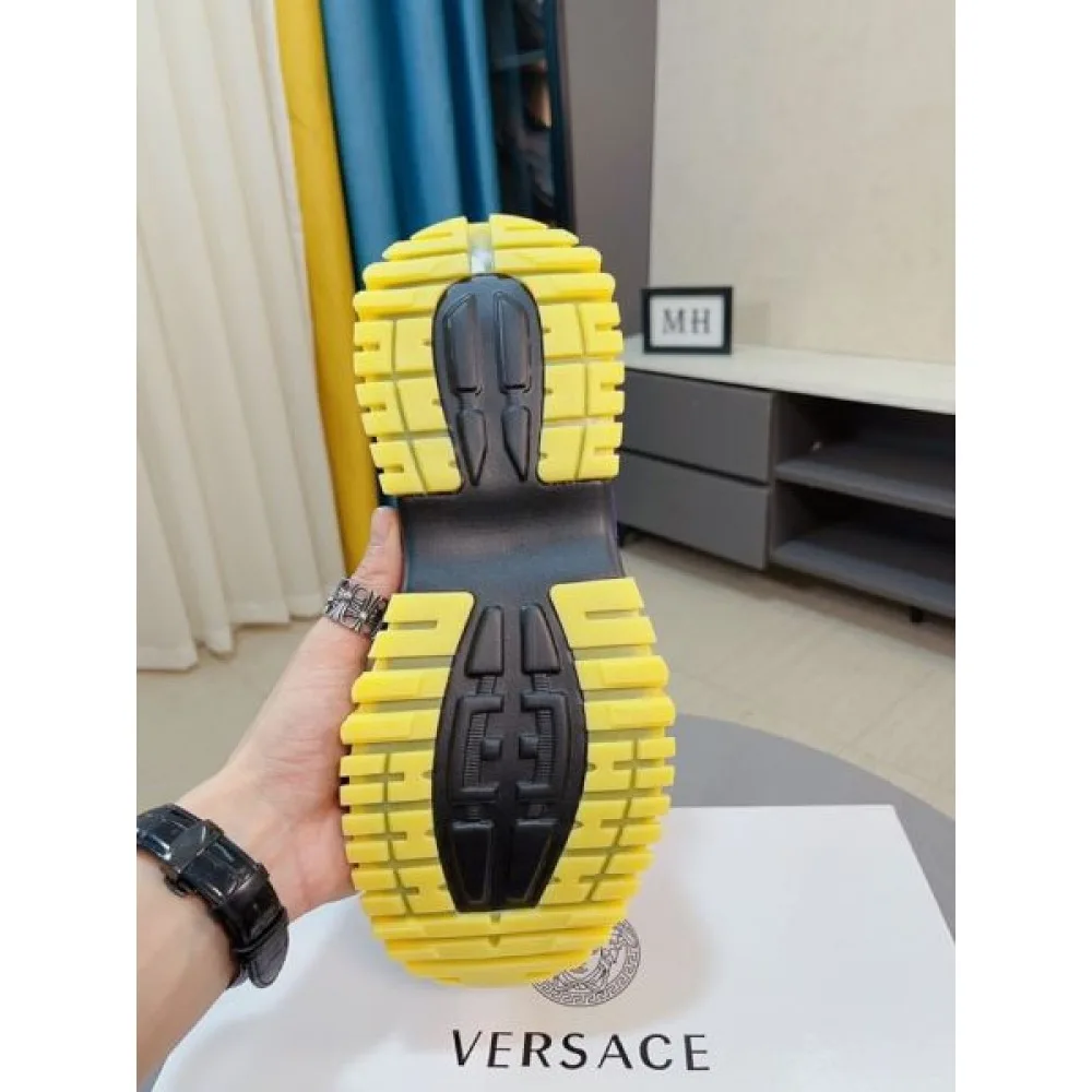 VERSACE ヴェルサーチェ お気に入りの上品 2026 メンズ用 スニーカー 商品画像 8