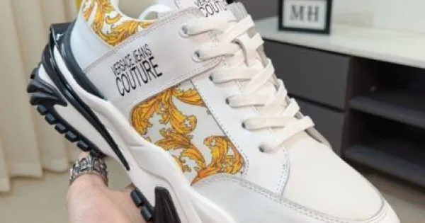 VERSACE ヴェルサーチェ 上品な彩りに夢中 2026 メンズ用 スニーカー 商品画像 11