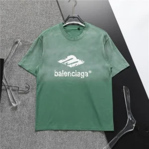 2026 人気を抑えて新品 BALENCIAGA バレンシアガ 半袖Tシャツ 商品画像 1