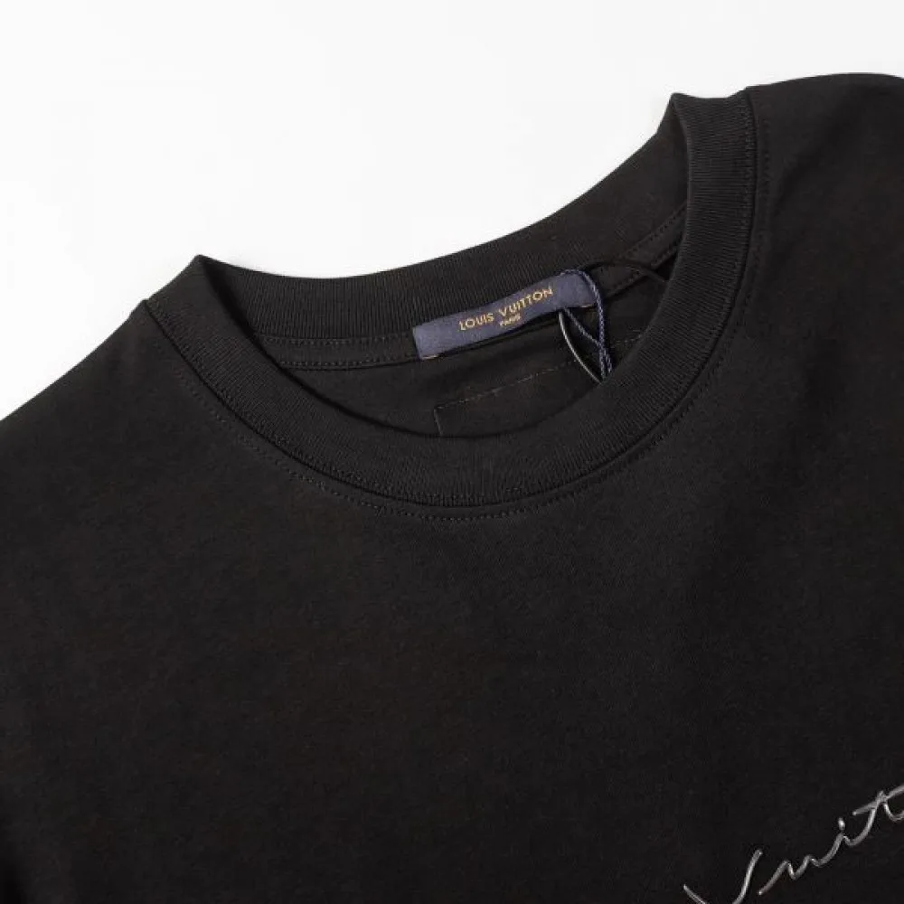 2026 セレブ愛用上品 LOUIS VUITTON ルイヴィトン メンズ用 半袖Tシャツ 商品画像 4